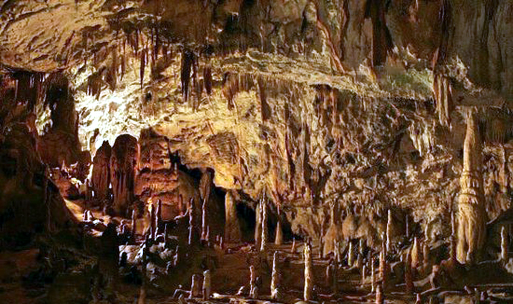 Umlawan Cave